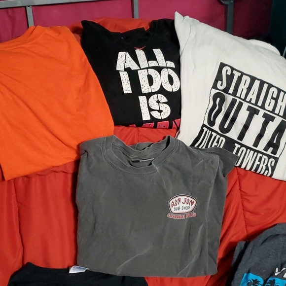 Shirt bundle - Picture 3 of 6